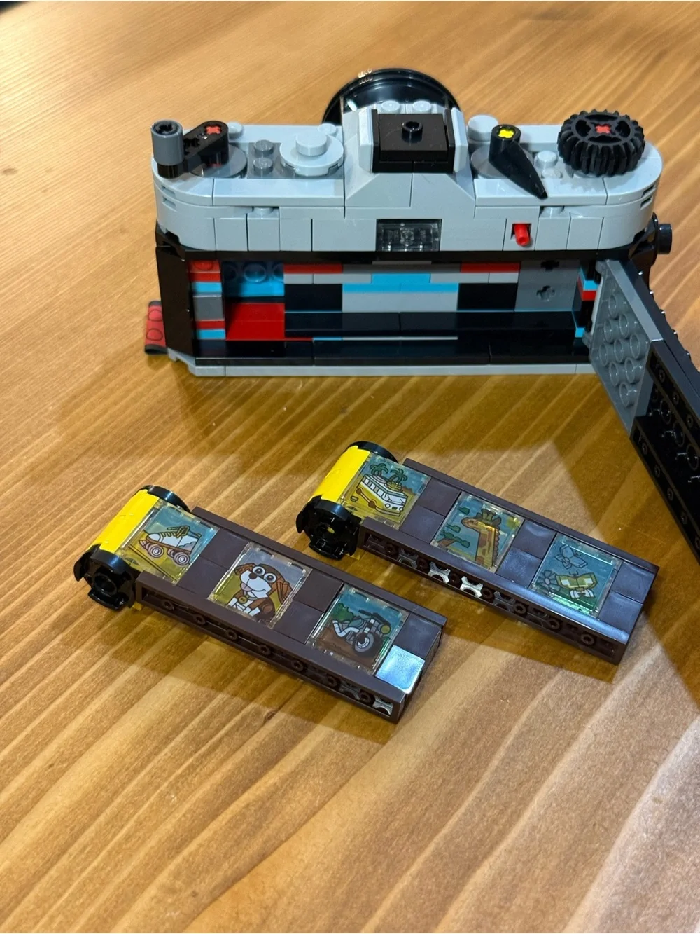 LEGO Retro Camera 3-in-1 Creator set